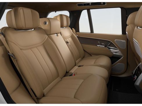 New 2026 Land Rover Range Rover Autobiography image 7