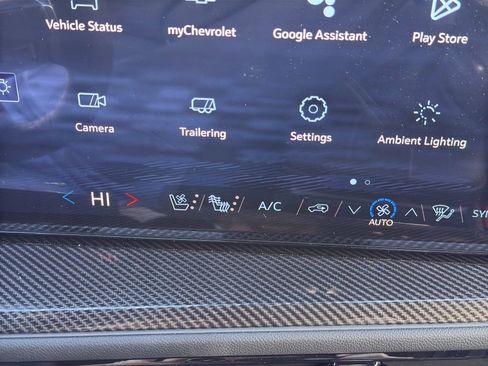 New 2026 Chevrolet Traverse High Country image 17