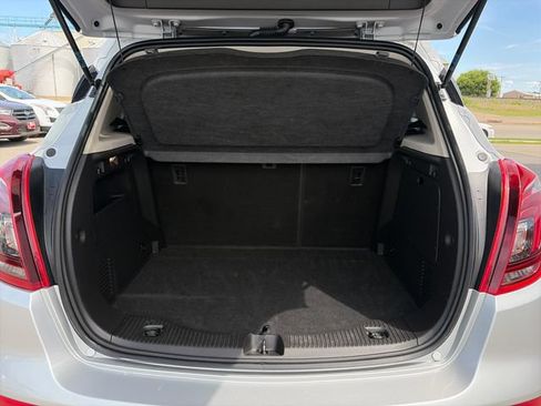 Used 2020 Buick Encore Sport Touring AWD/4WD image 42
