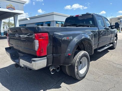 Used 2022 Ford F350 XL w/ Power Equipment Group AWD/4WD image 5
