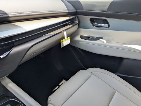 New 2025 Nissan Murano SL AWD/4WD image 18