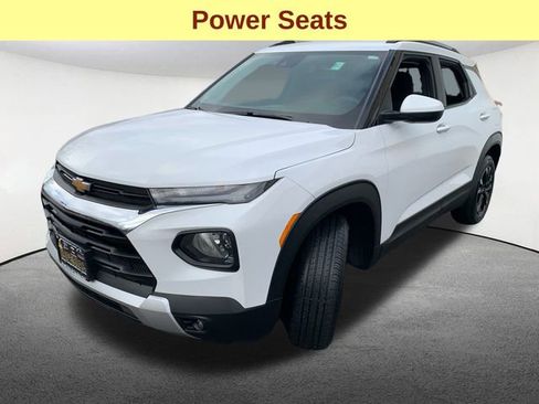 Used 2022 Chevrolet TrailBlazer LT w/ Convenience Package image 5