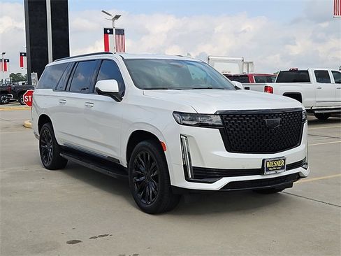 Used 2023 Cadillac Escalade ESV Premium Luxury image 8