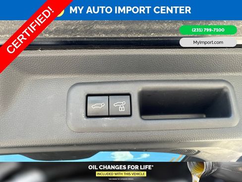 Certified 2023 Toyota Sequoia Platinum AWD/4WD image 32