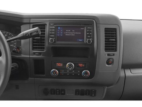 Used 2019 Nissan NV 3500 SL RWD image 9