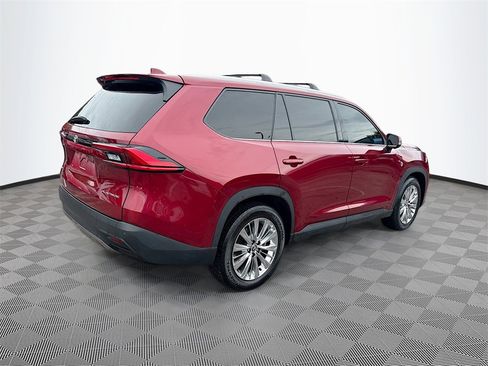 Used 2024 Toyota Grand Highlander Platinum image 6