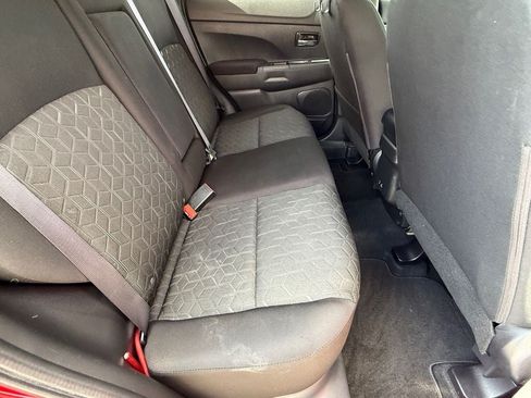 Used 2023 Mitsubishi Outlander Sport LE AWD/4WD image 11