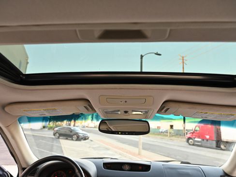 Used 2007 INFINITI G35 Coupe w/ Premium Pkg image 25