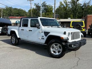 Used 2021 Jeep Gladiator Sport AWD/4WD video 2