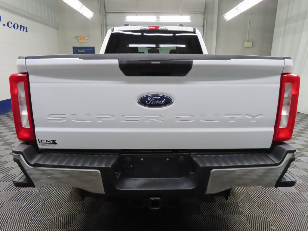 Used 2024 Ford F250 XLT AWD/4WD image 33