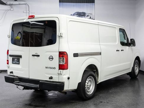 Used 2014 Nissan NV 1500 S w/ Side & Curtain Airbag Package image 32