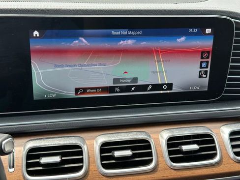 Used 2023 Mercedes-Benz GLS 450 4MATIC image 34