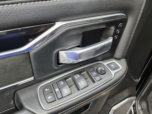 Used 2021 RAM 2500 Laramie w/ Night Edition image 45