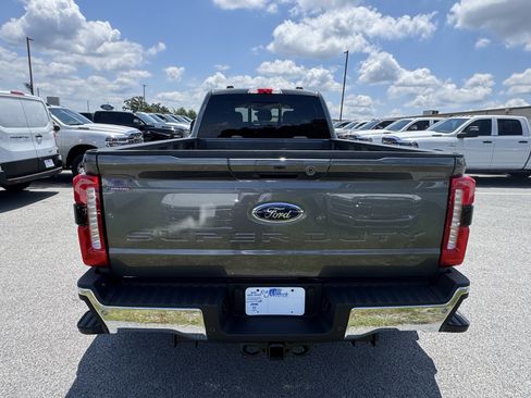 New 2026 Ford F350 Lariat w/ Lariat Premium Package AWD/4WD image 6