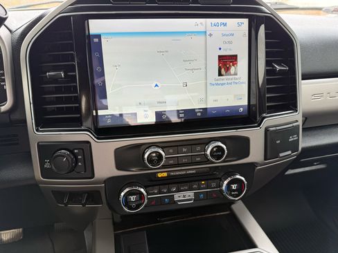 Used 2022 Ford F250 Lariat w/ Lariat Value Package image 30