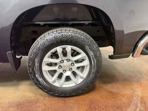 Used 2023 Chevrolet Silverado 1500 LT image 88