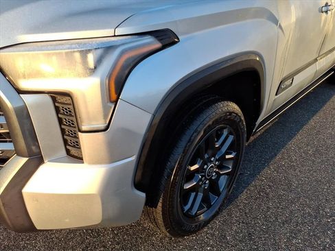 Used 2023 Toyota Tundra Platinum image 8
