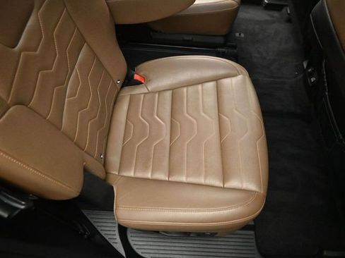 Used 2022 Kia Telluride SX w/ SX Prestige Package AWD/4WD image 28