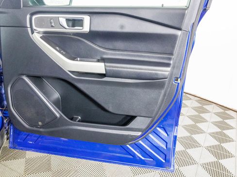 Used 2021 Ford Explorer XLT w/ Class III Trailer Tow Package image 66