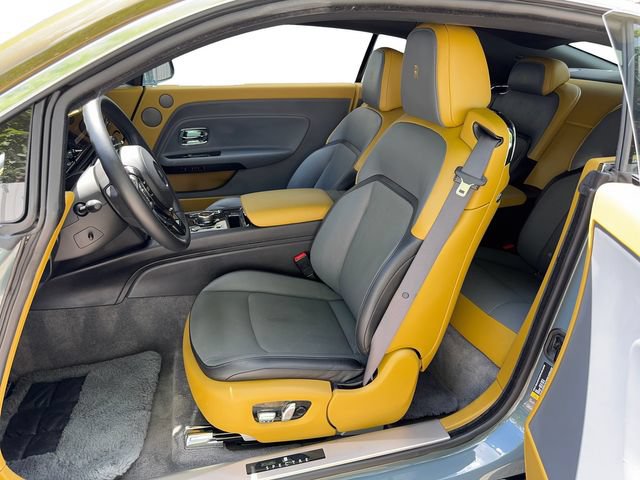 Used 2024 Rolls-Royce Spectre w/ Spectre Launch Package AWD/4WD image 7