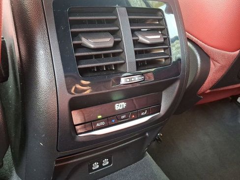 Used 2023 BMW X3 xDrive30i w/ Convenience Package image 11