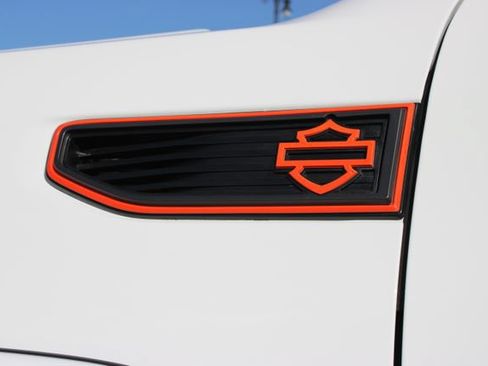 Used 2022 GMC Sierra 1500 AT4 w/ AT4 Premium Package AWD/4WD image 16