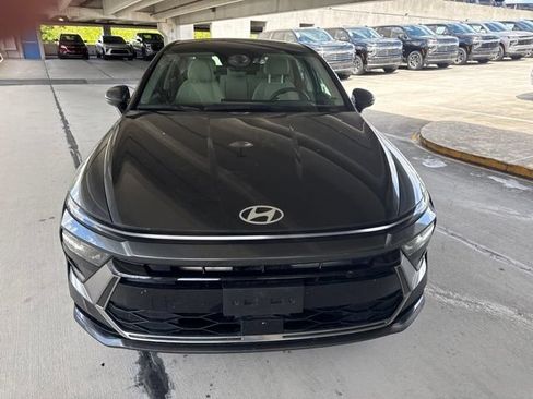 Used 2025 Hyundai Sonata SEL FWD image 17