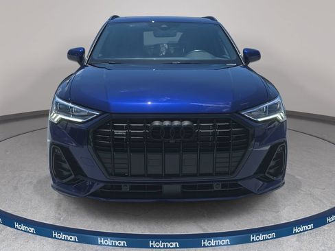 Used 2023 Audi Q3 2.0T Premium Plus w/ Premium Plus Package AWD/4WD image 4