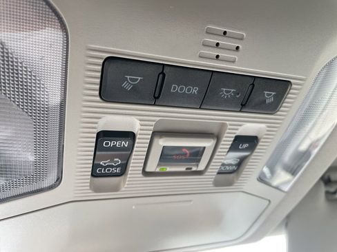 Used 2023 Toyota RAV4 XLE Premium FWD image 22
