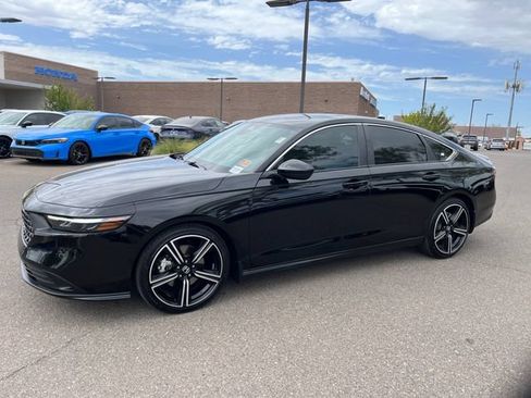Certified 2025 Honda Accord Sport image 1