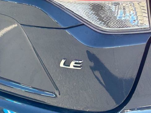 Used 2024 Toyota Corolla LE FWD image 5