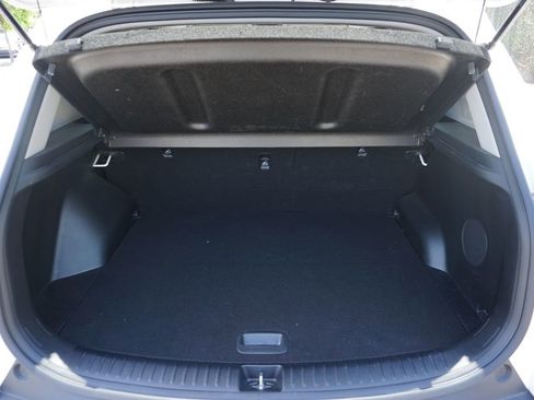 Used 2023 Kia Seltos SX w/ SX Sunroof Package AWD/4WD image 19