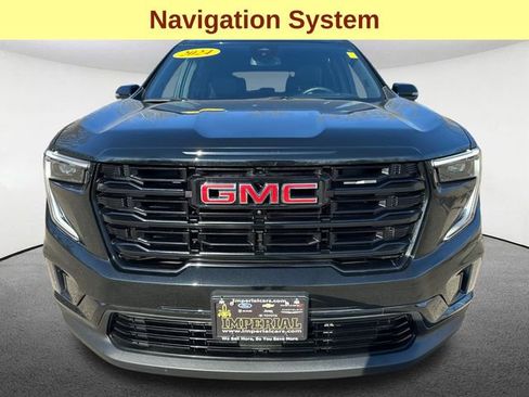 Used 2024 GMC Acadia Elevation w/ Black Edition image 4