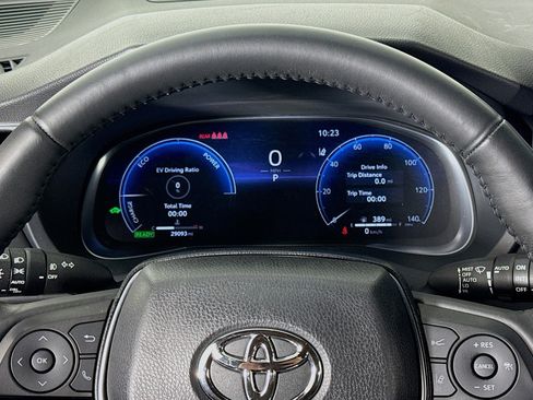 Used 2024 Toyota Venza Limited AWD/4WD image 19