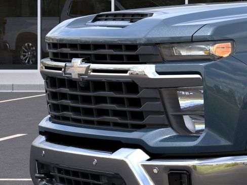 New 2026 Chevrolet Silverado 2500 LT w/ Safety Package AWD/4WD image 13