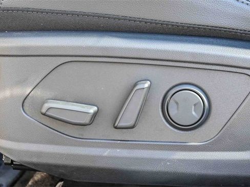 Used 2026 Hyundai Tucson Limited image 24