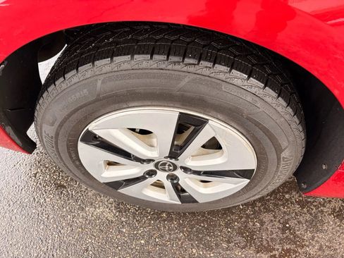 Used 2017 Toyota Prius Two w/ Prius Two Safety Plus Package image 37