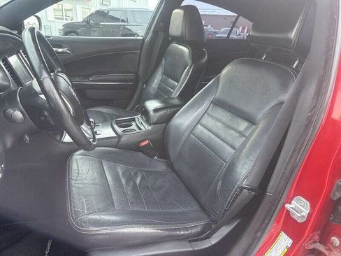 Used 2013 Dodge Charger SXT Plus image 18