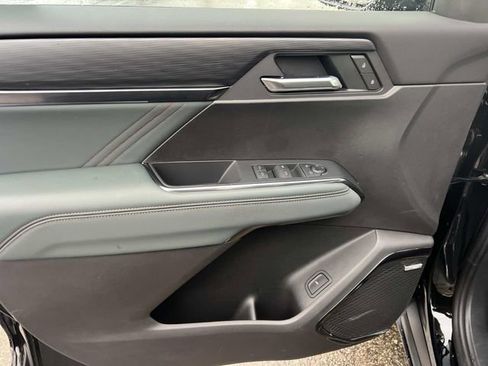 New 2026 GMC Acadia AT4 w/ Luxury Package image 15