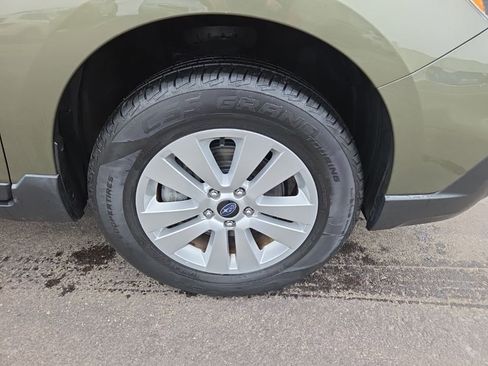 Used 2016 Subaru Outback 2.5i Premium image 23