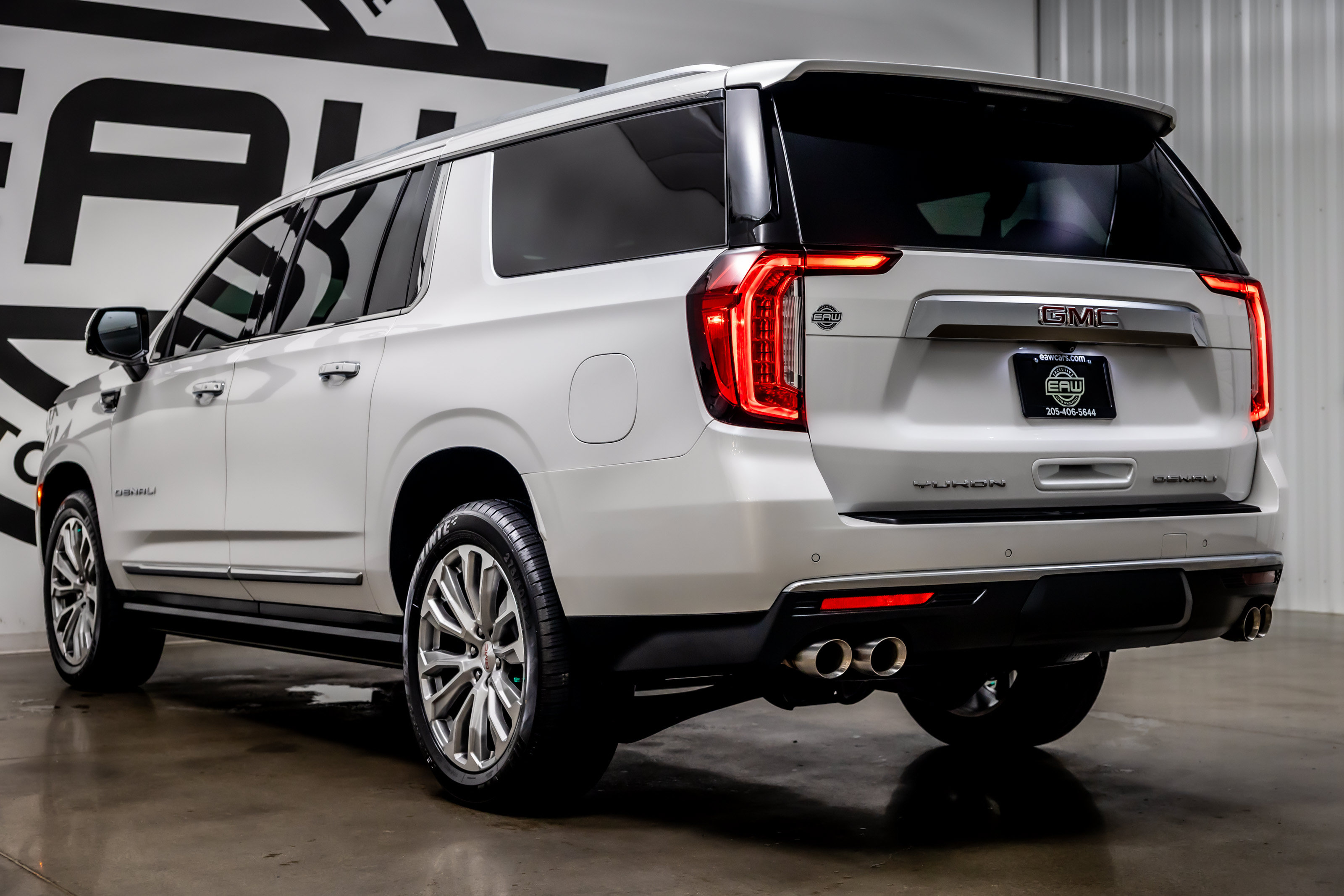 Used 2022 GMC Yukon XL Denali RWD image 31