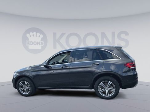 Used 2021 Mercedes-Benz GLC 300 4MATIC w/ Premium Package image 8