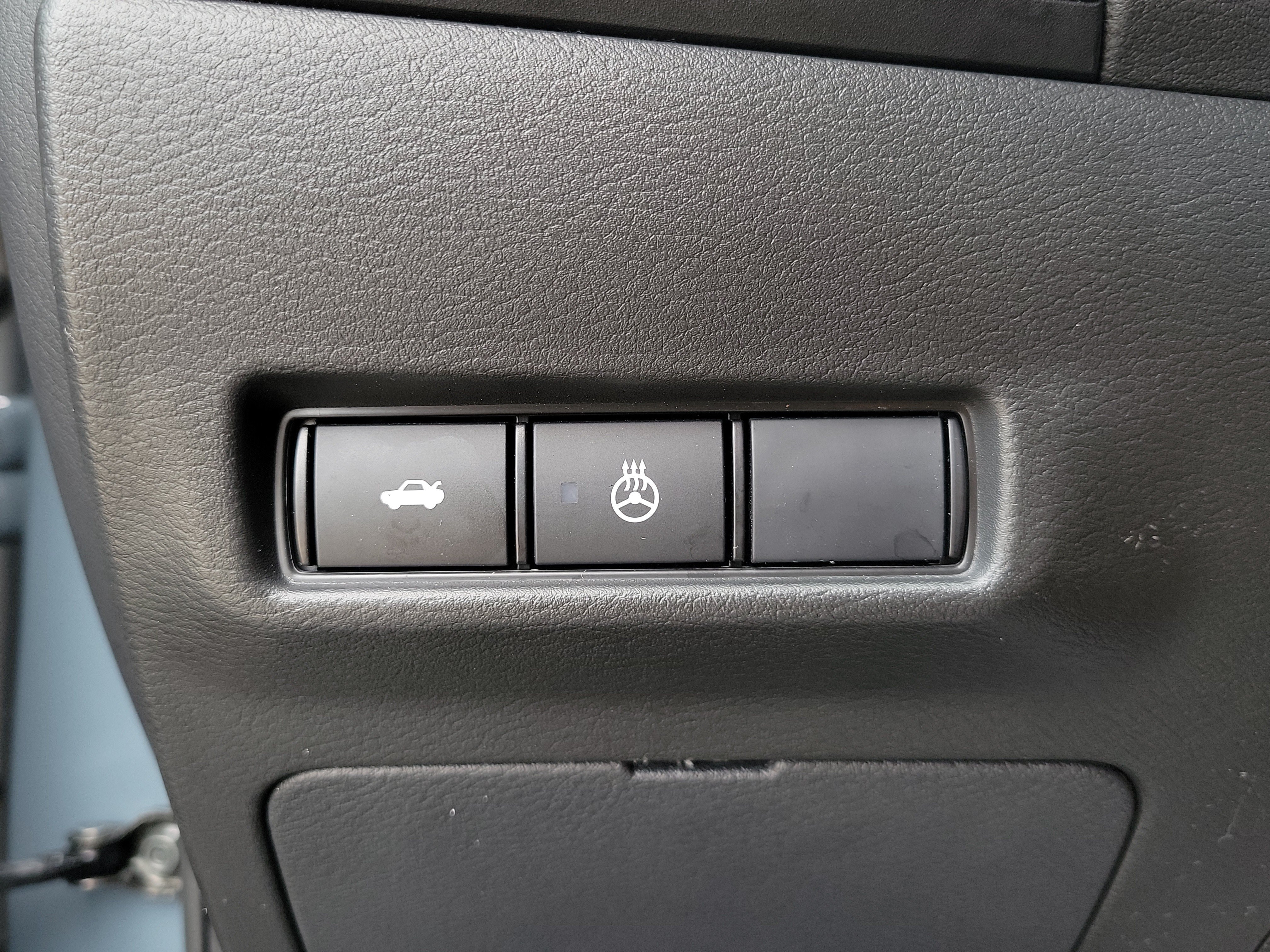 Certified 2026 Nissan Sentra SV w/ SV Convenience Package FWD image 29