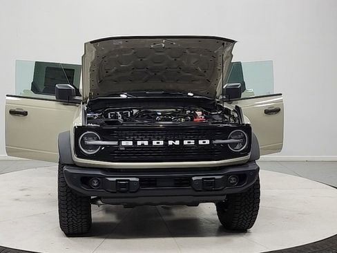 New 2026 Ford Bronco Badlands AWD/4WD image 10