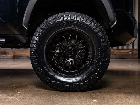 Used 2022 Toyota Tundra SR5 image 12