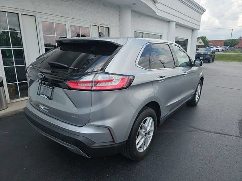 Used 2023 Ford Edge SEL AWD/4WD image 4