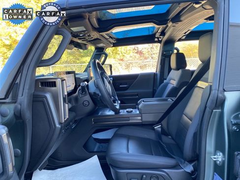 Used 2024 GMC Hummer EV 3X image 25