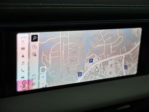 New 2026 Porsche Macan 4 Electric image 38