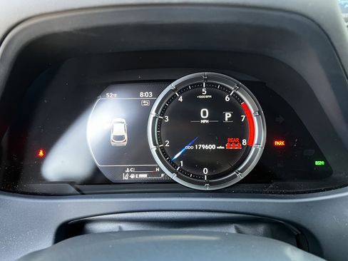 Used 2019 Lexus UX 200 F Sport w/ F Sport Premium Package image 22