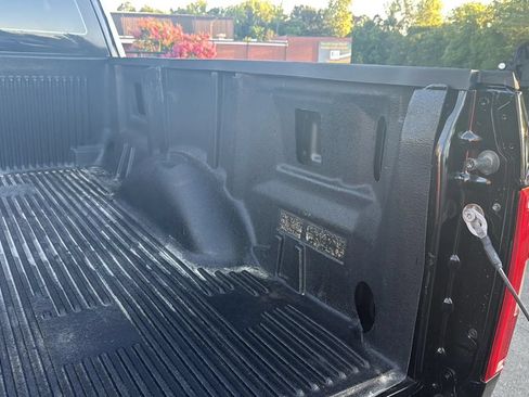 Used 2019 Ford F150 XL w/ Equipment Group 101A Mid RWD image 18
